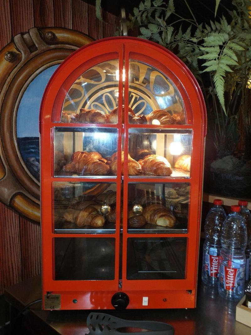 Hotel - Restaurant - Salon De The Le Beausejour Trégastel Екстериор снимка