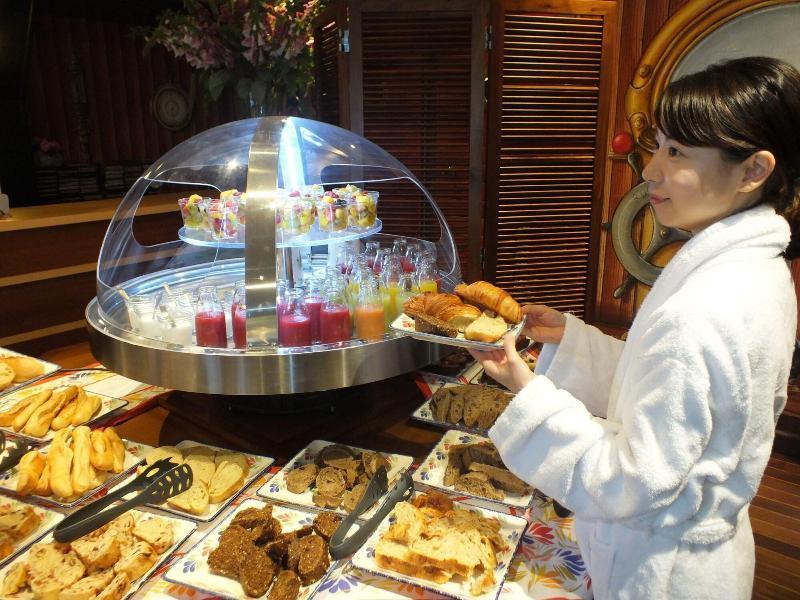 Hotel - Restaurant - Salon De The Le Beausejour Trégastel Екстериор снимка