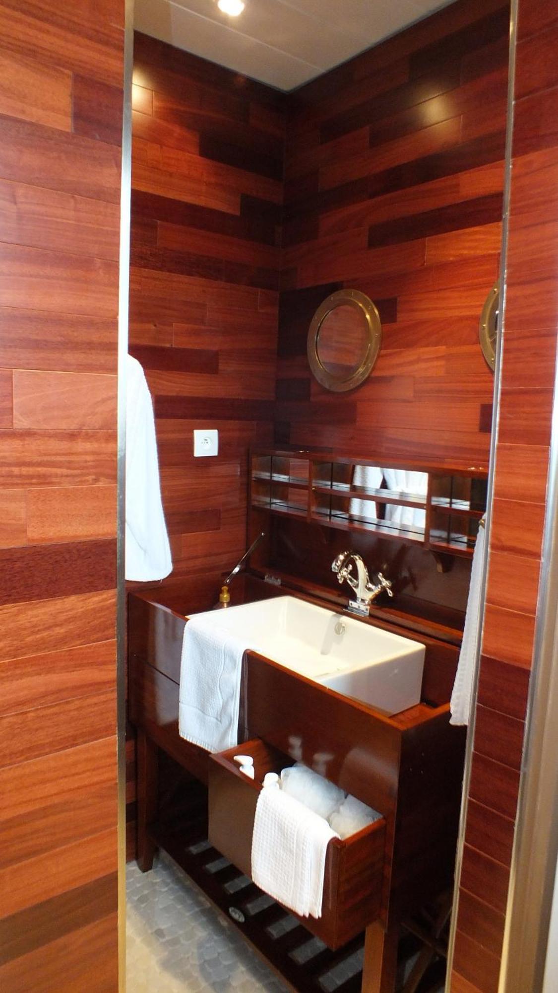 Hotel - Restaurant - Salon De The Le Beausejour Trégastel Стая снимка